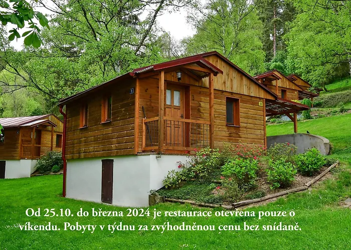 Letovisko Chobot - Village Resort