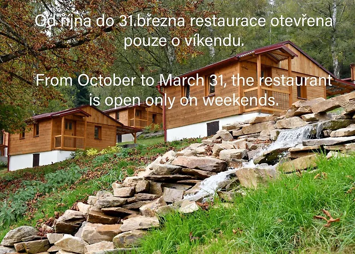 Letovisko Chobot - Village Resort