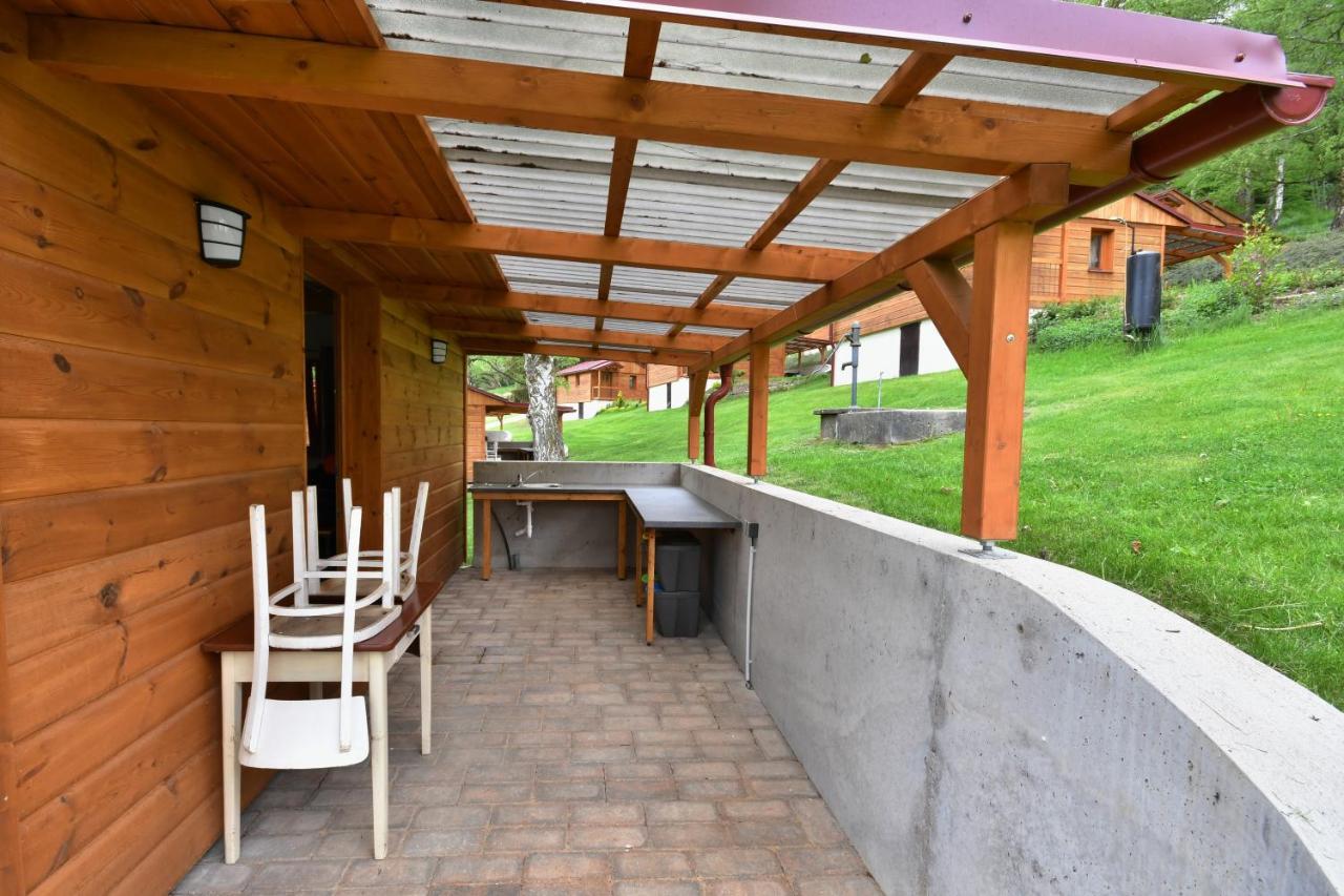 Apartament Chobot - Village